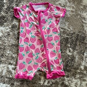 Little Sleepies Strawberry shortie